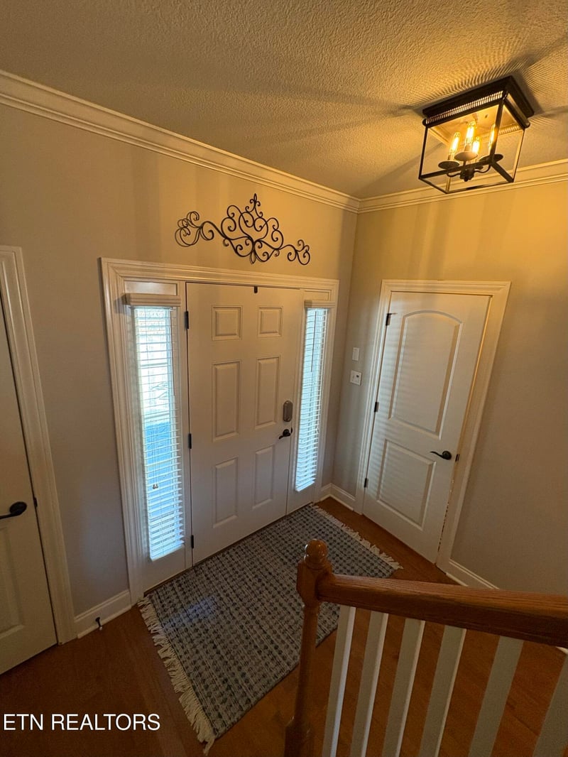 160 Broadleaf #300, Caryville, TN 37714
