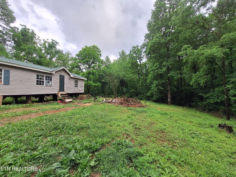 160 Mountain Rd, Tellico Plains, TN 37385