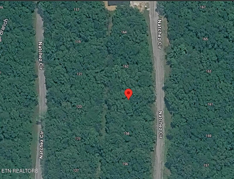 160 Natchez Cir, Crossville, TN 38558