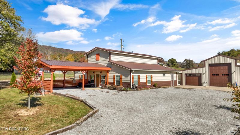 160 Parrott Ln, Rutledge, TN 37861