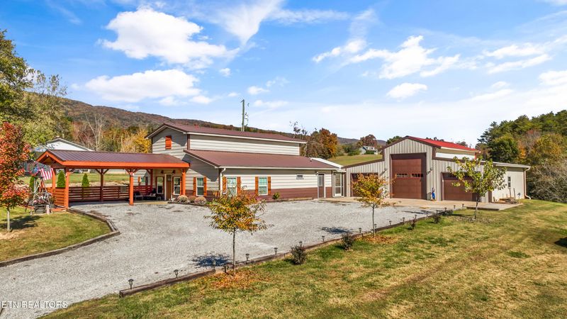 160 Parrott Ln, Rutledge, TN 37861