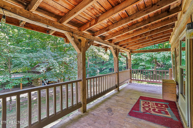 160 Thomas Ed Roach Ln, Blaine, TN 37709