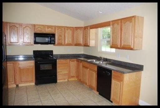160 Timber Creek Rd, Maynardville, TN 37807