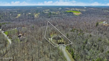 160 Willow Creek Ln, Crossville, TN 38571