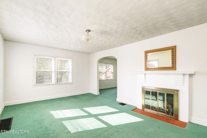 1601 Everett Ave, Maryville, TN 37804