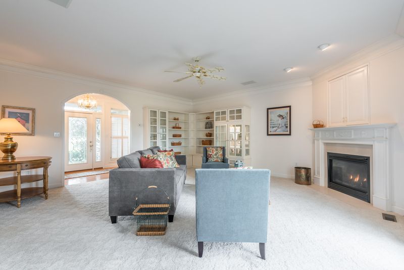1602 Aberdeen Dr, Alcoa, TN 37701