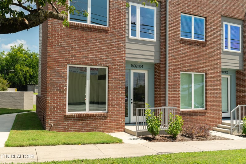 1602 N Central Street #104 #104, Knoxville, TN 37917