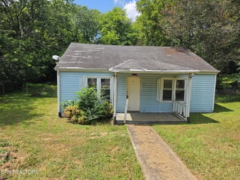 1602 N Jackson St, Athens, TN 37303