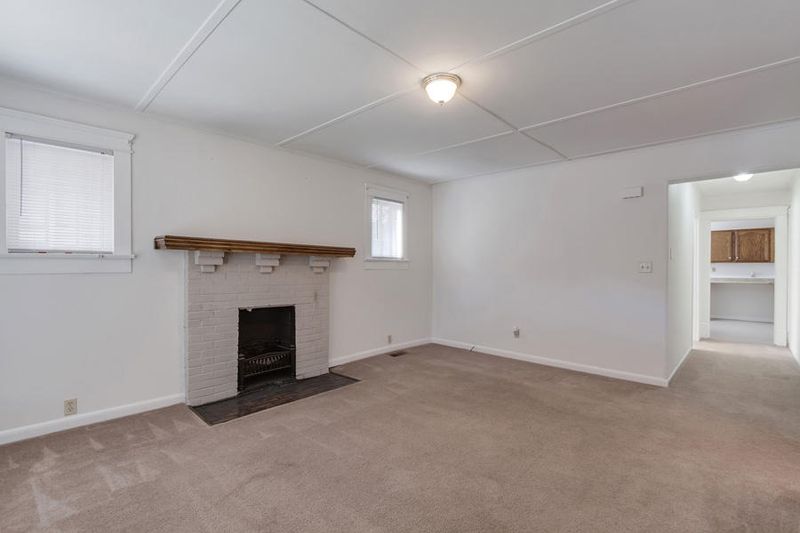 1602 NE Washington Ave, Knoxville, TN 37917