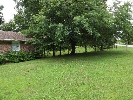 1602 Stanley St, Crossville, TN 38555