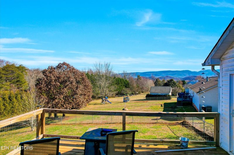 1604 Cavet Dr, Maryville, TN 37803