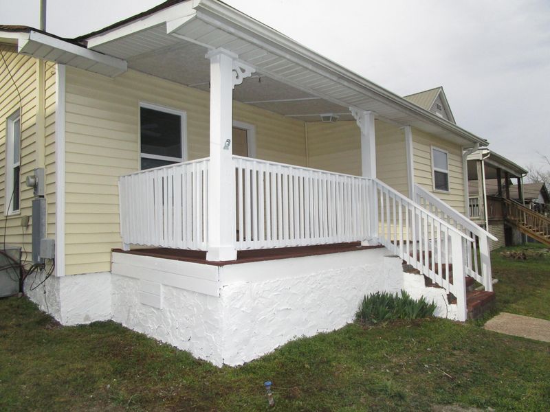 1605 Cecil Ave, Knoxville, TN 37917