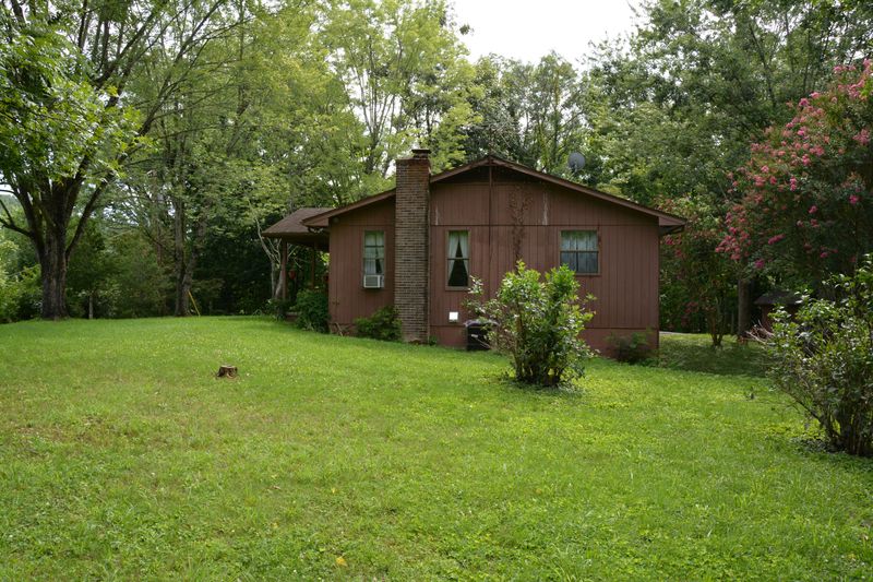 1605 Mccarter Hollow Rd, Sevierville, TN 37862