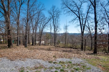 1606 Lazy Ln, Knoxville, TN 37912