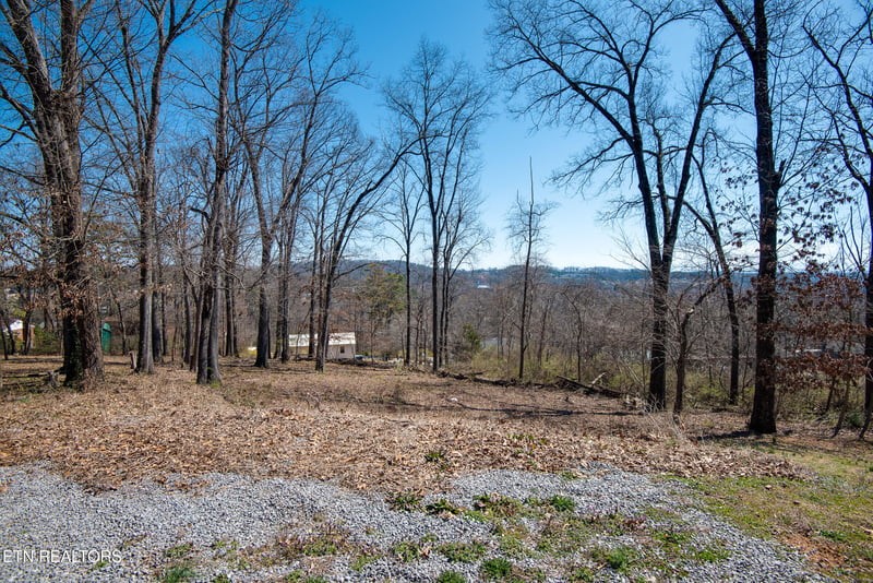 1606 Lazy Ln, Knoxville, TN 37912