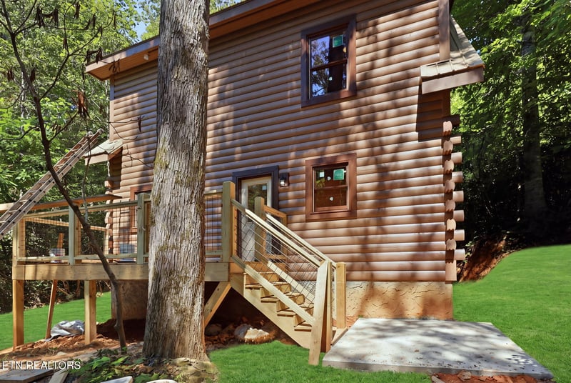 1607 Mountain Shadow Way, Gatlinburg, TN 37738