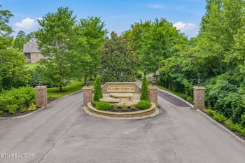 1607 Yachtsman Way, Knoxville, TN 37922
