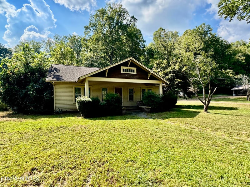 1608 Highway 116, Caryville, TN 37714