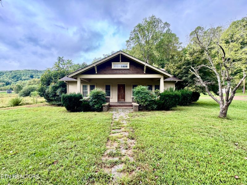 1608 Highway 116, Caryville, TN 37714