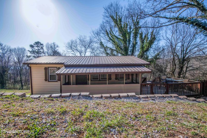 1608 Ridgecrest Dr, Knoxville, TN 37918
