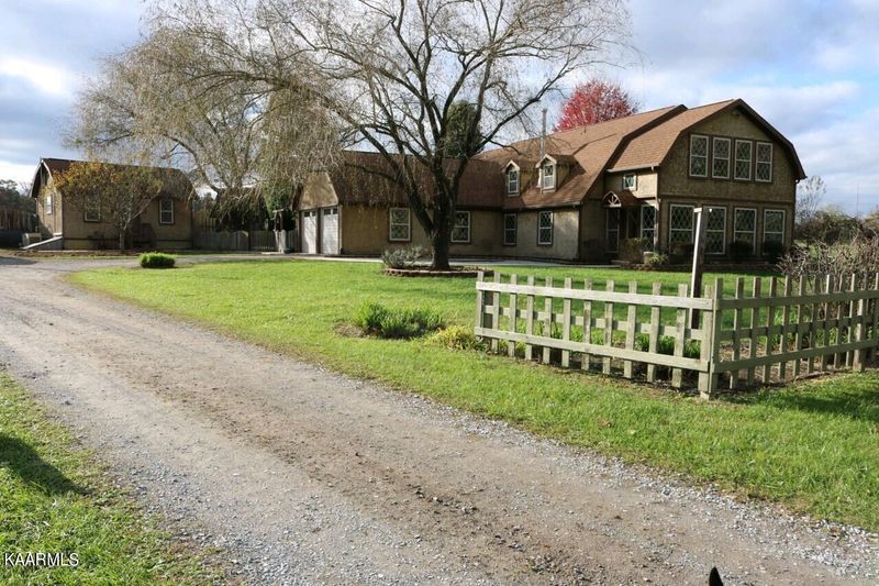 1609 Open Range Rd, Crossville, TN 38555