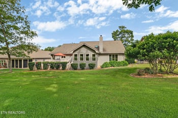 161 Greenwood Rd, Crossville, TN 38558