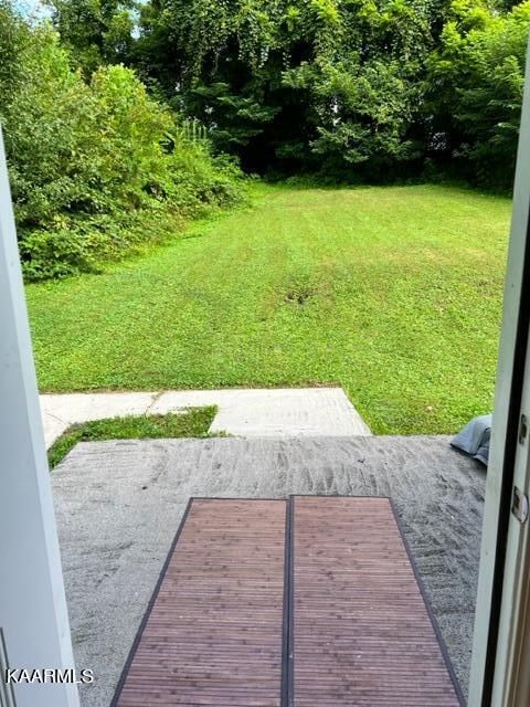 161 Johnson Rd, Oak Ridge, TN 37830