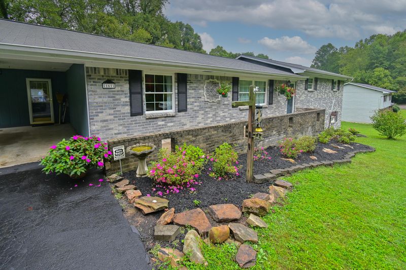 161 Mcnew Dr, Harriman, TN 37748
