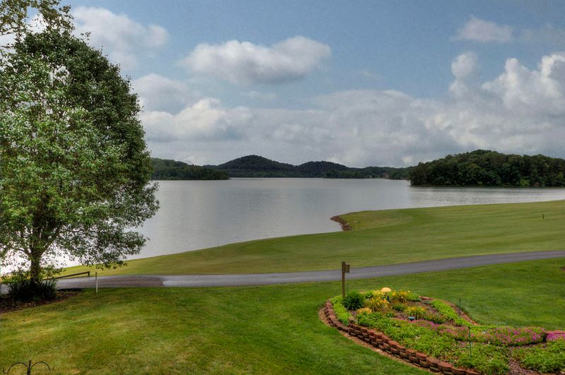 161 Walosi Way, Loudon, TN 37774