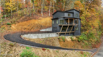 1610 Bear Valley Rd, Sevierville, TN 37876