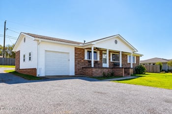 1610 N State Highway 11, Sweetwater, TN 37874