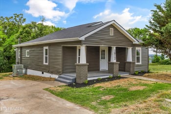 1612 Vermont Ave, Knoxville, TN 37921