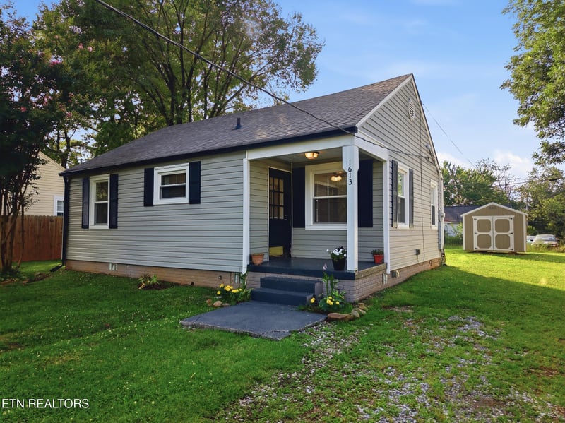 1613 Madison Ave, Maryville, TN 37804