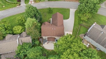 1613 Scenic Valley Ln, Knoxville, TN 37922