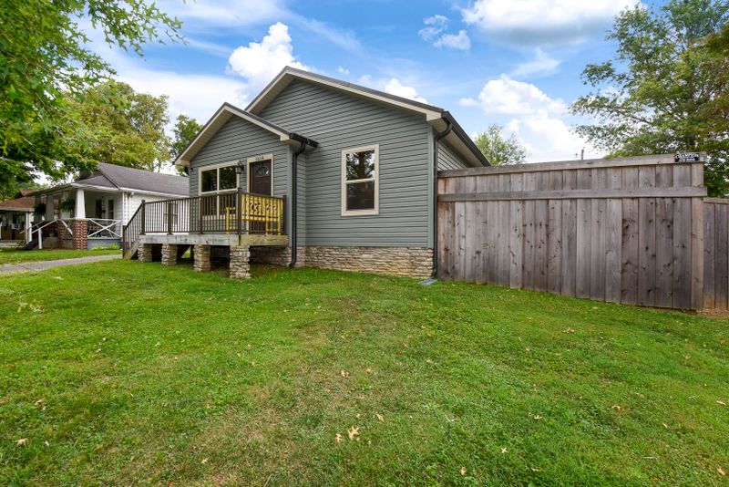 1614 Mills St, Alcoa, TN 37701