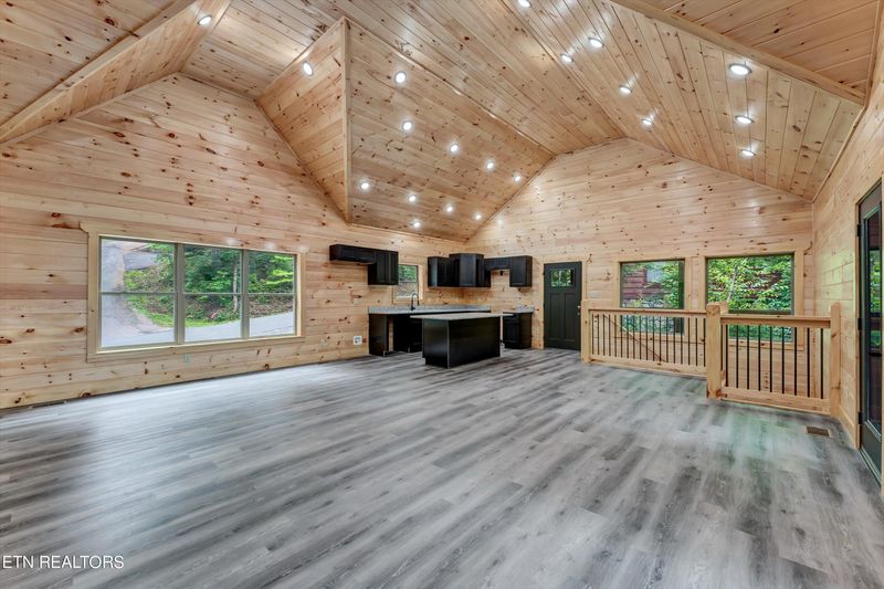 1614 Ski View Dr, Sevierville, TN 37876