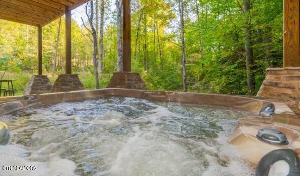 1615 Bear Valley Rd, Sevierville, TN 37876