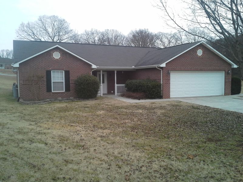 1616 Pendleton Dr, Friendsville, TN 37737