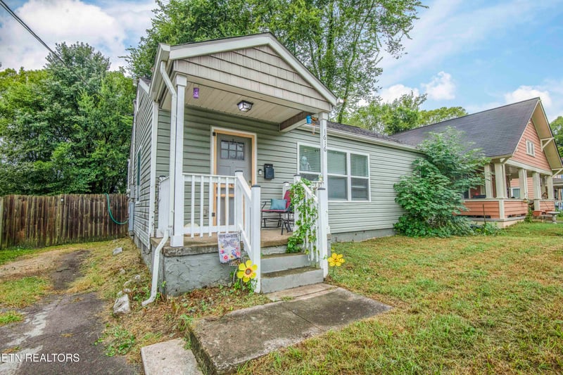 1616 Wallace St, Knoxville, TN 37921