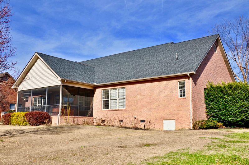 1617 Aberdeen Dr, Alcoa, TN 37701