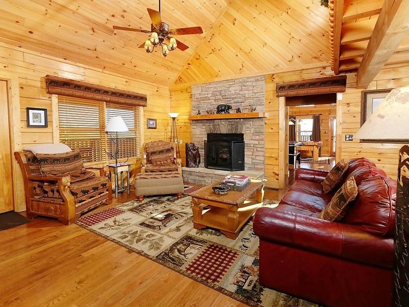 1617 Ridgecrest Dr, Sevierville, TN 37876