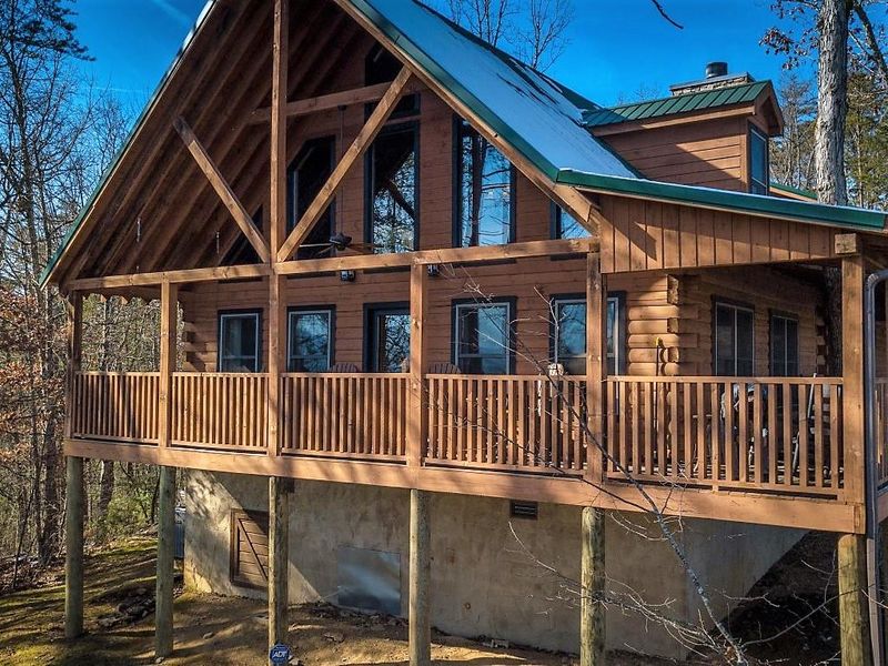 1617 Ridgecrest Dr, Sevierville, TN 37876