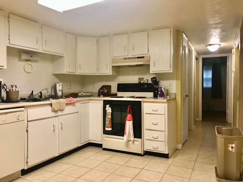 1617 Woodrow Dr #APT 502, Knoxville, TN 37918