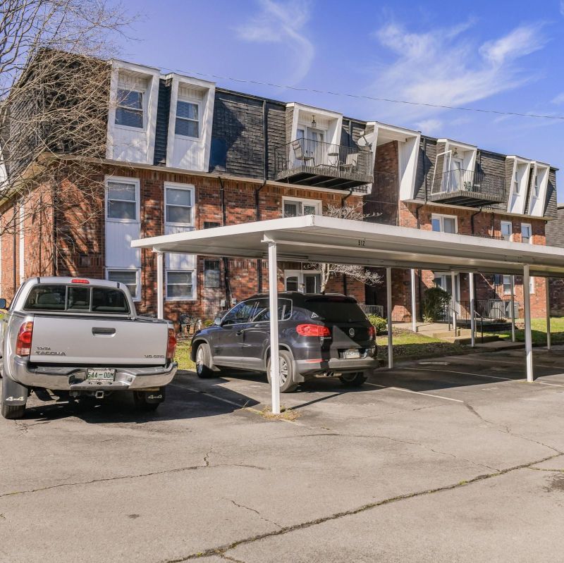 1617 Woodrow Dr #APT 502, Knoxville, TN 37918