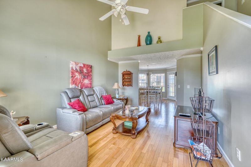 1618 Monte Vista Dr, Sevierville, TN 37862