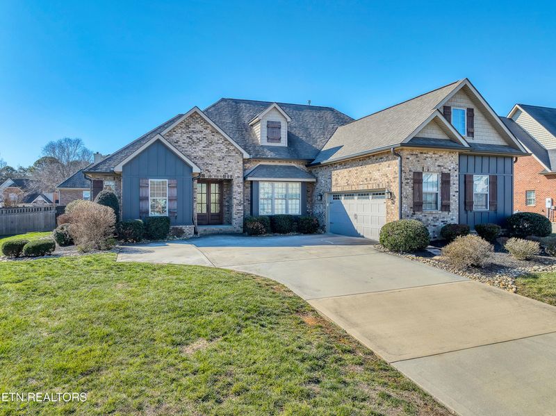 1619 Amhurst Ln, Maryville, TN 37801