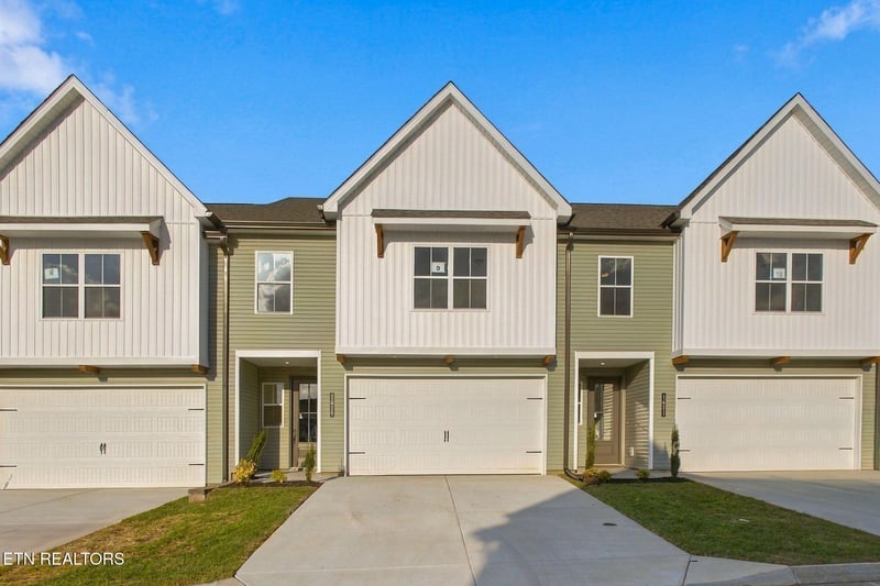 1619 Lateglow Way, Knoxville, TN 37931