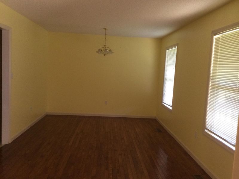 1619 Litton Rd, Oneida, TN 37841