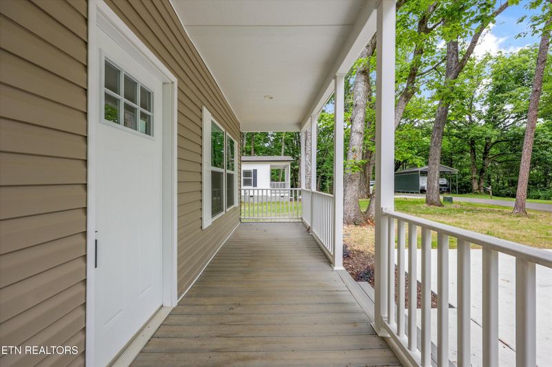 1619 Scenic Dr, Athens, TN 37303