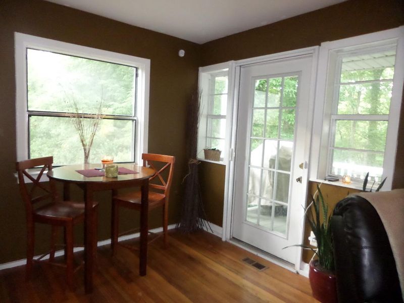 162 California Ave, Oak Ridge, TN 37830